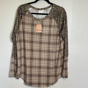 Grace & Emma Long Sleeve Top Size XL Leopard Print Plaid Brown Black Knit New